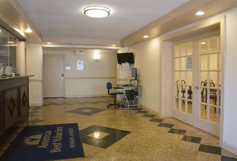 Hotel Americas Best Value Inn Newark Airport 