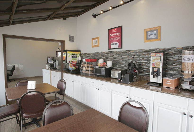 Hotel Econo Lodge Near the Domain The Arboretum  | Austin | Texas | United States 10