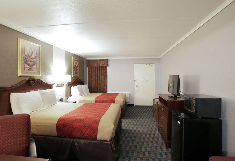 Hotel Econo Lodge Near the Domain The Arboretum  | Austin | Texas | United States 12