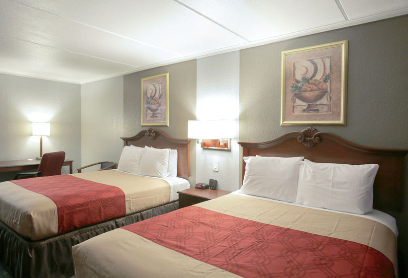 Hotel Econo Lodge Near the Domain The Arboretum  | Austin | Texas | United States 13