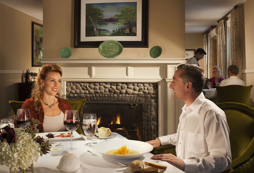 Hotel Omni Bretton Arms Inn  | Bretton Woods | New Hampshire | United States 3