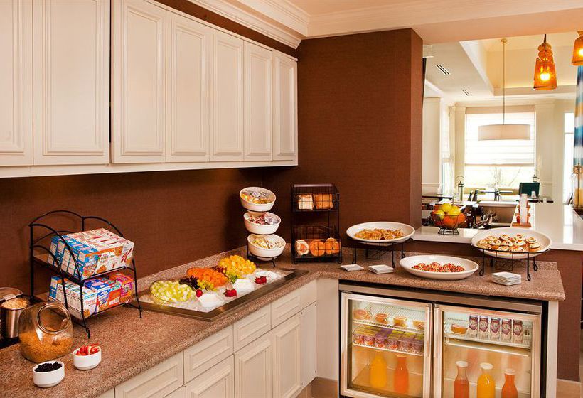 Hotel Hilton Garden Inn Portland Airport  | Portland | Maine | United States 15