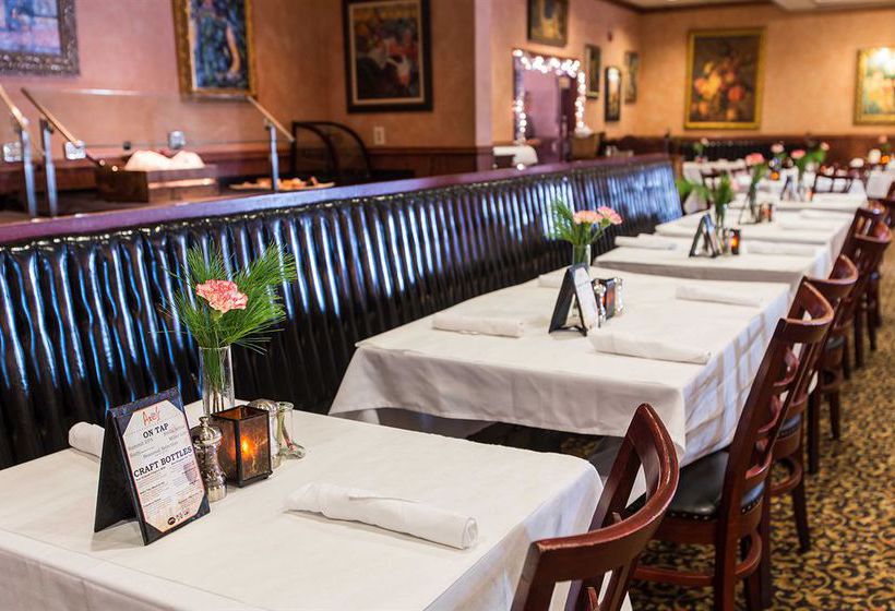 Radisson Hotel Roseville 