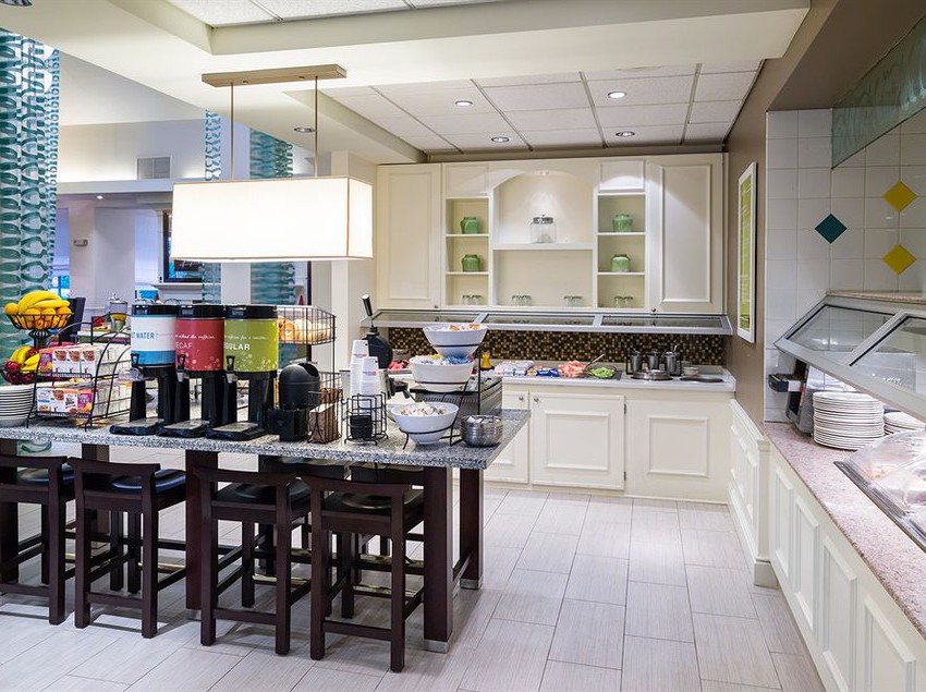 Hotel Hilton Garden Inn Edison raritan Center  | Edison | New Jersey | United States 8