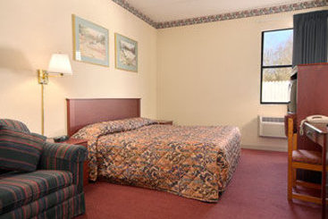 Hotel Super 8 Knoxville Downtown Area  | Knoxville | Tennessee | United States 4
