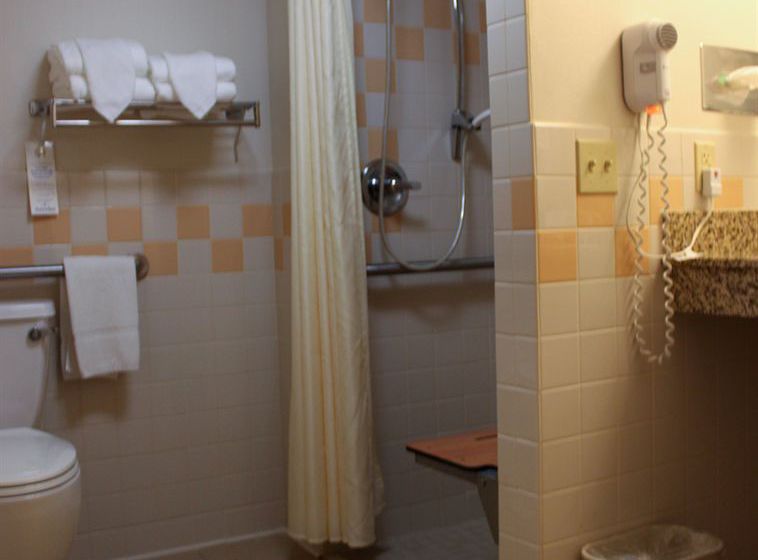 Hotel Days Inn & Suites Milford  | Milford | Delaware | United States 16