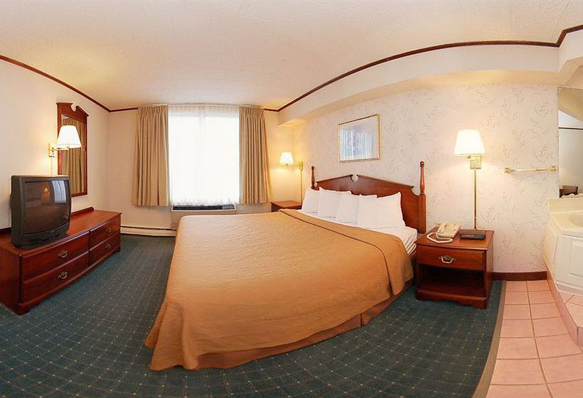 Hotel Quality Inn   | Gaylord | Michigan | United States 15