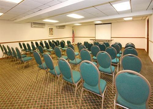 Hotel Quality Inn   | Gaylord | Michigan | United States 19