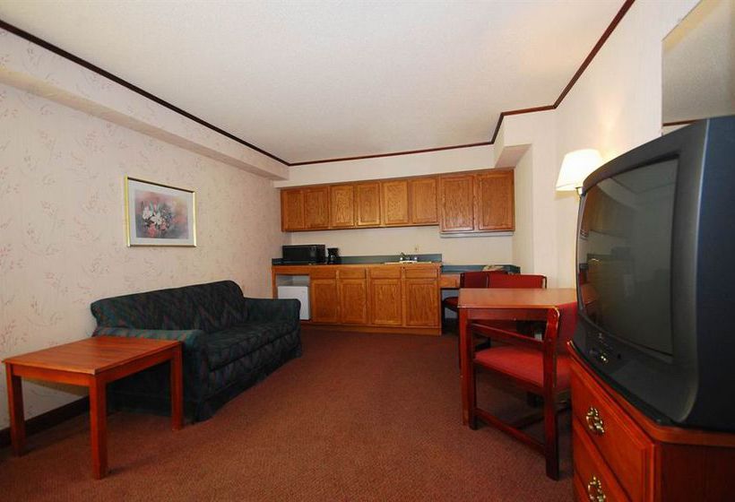 Hotel Quality Inn   | Gaylord | Michigan | United States 2