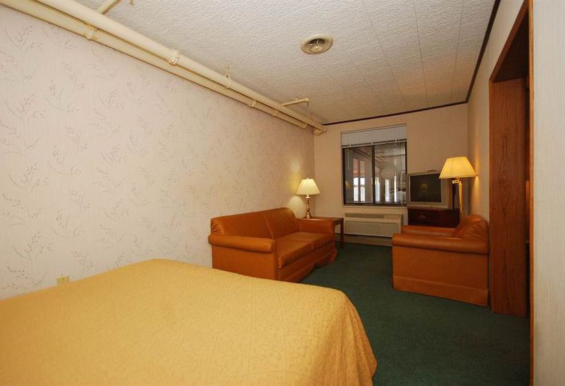 Hotel Quality Inn   | Gaylord | Michigan | United States 8