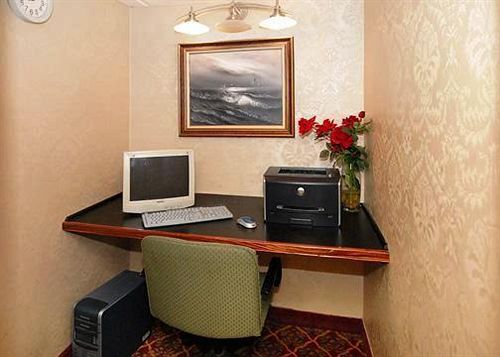 Hotel Quality Inn  | Gloucester City | New Jersey | United States 10