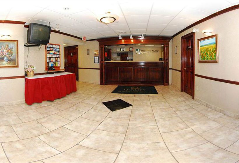 Hotel Quality Inn  | Gloucester City | New Jersey | United States 2