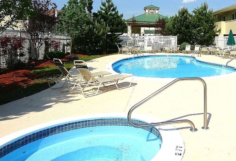 Hotel Quality Inn & Suites Lexington Massachusetts