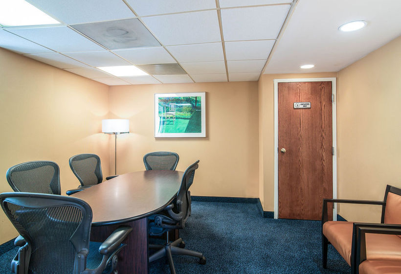 Hotel Quality Inn & Suites Lexington  | Lexington | Massachusetts | Estados Unidos 11