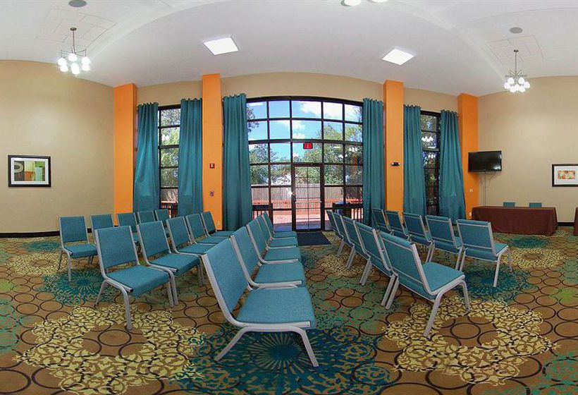 Hotel Quality Inn & Suites