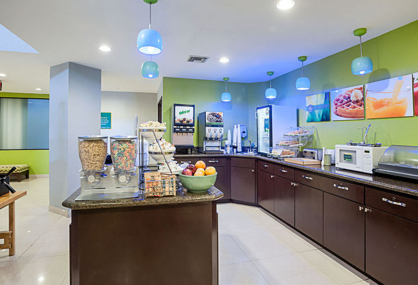 Hotel Quality Inn & Suites  | Sulphur | Louisiana | United States 13