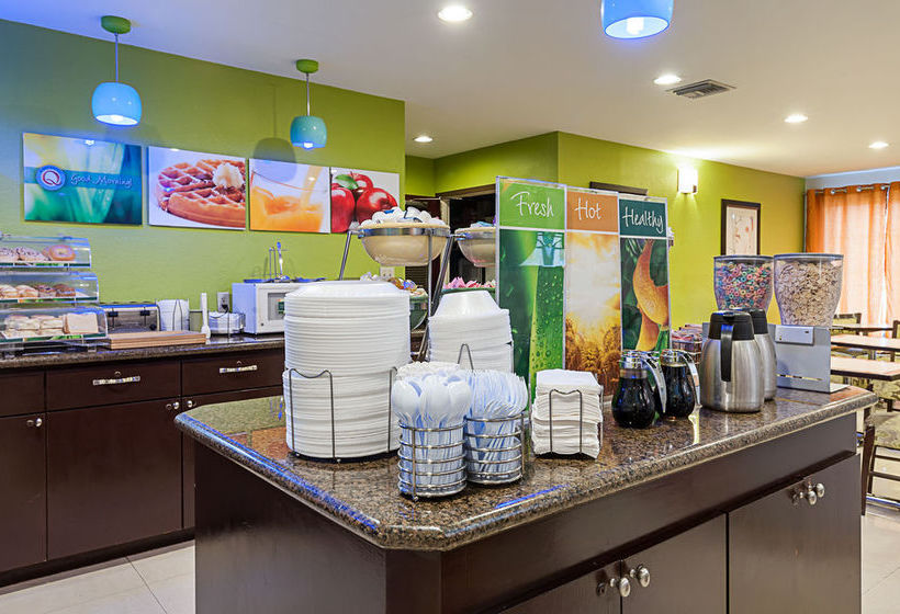 Hotel Quality Inn & Suites  | Sulphur | Louisiana | United States 18