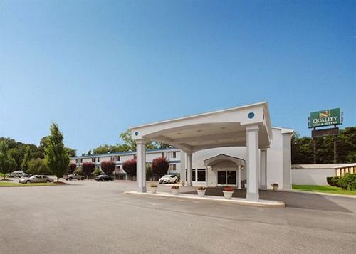 Hotel Quality Inn & Suites Danbury  | Danbury | Connecticut | Estados Unidos 1