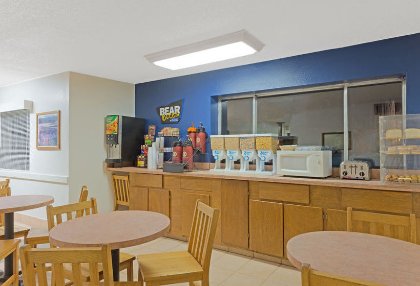 Hotel Rodeway Inn  | Cortez | Colorado | United States 12