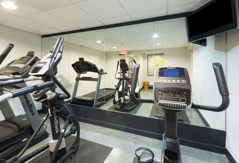 Hotel Baymont Inn & Suites Louisville  | Louisville | Kentucky | United States 2