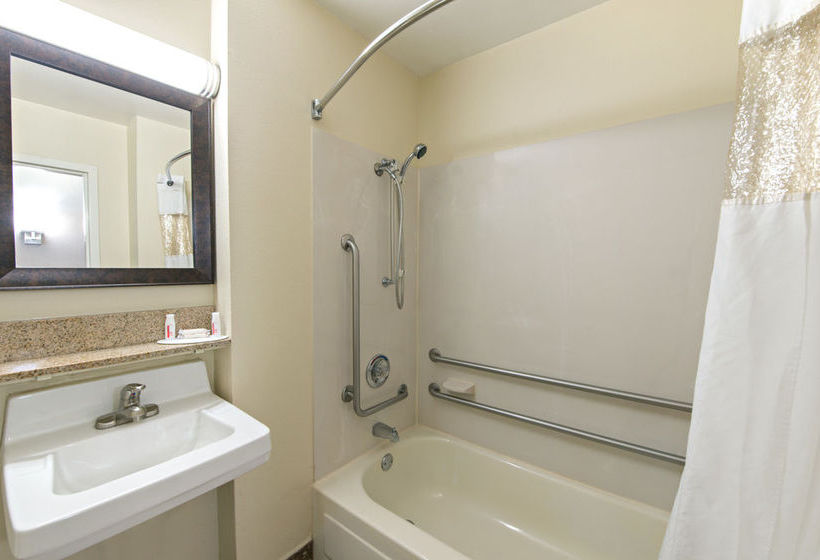 Hotel Baymont Inn & Suites Louisville  | Louisville | Kentucky | United States 5