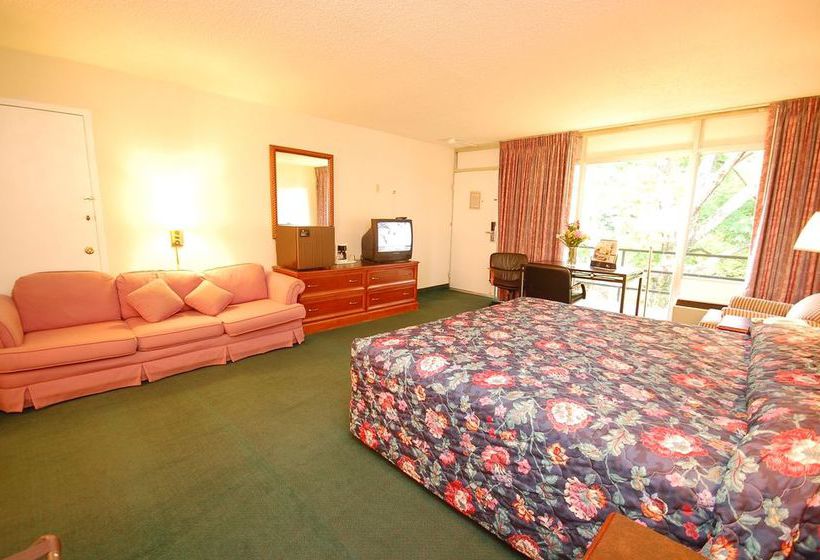 Hotel Econo Lodge  | Lenox | Massachusetts | United States 12