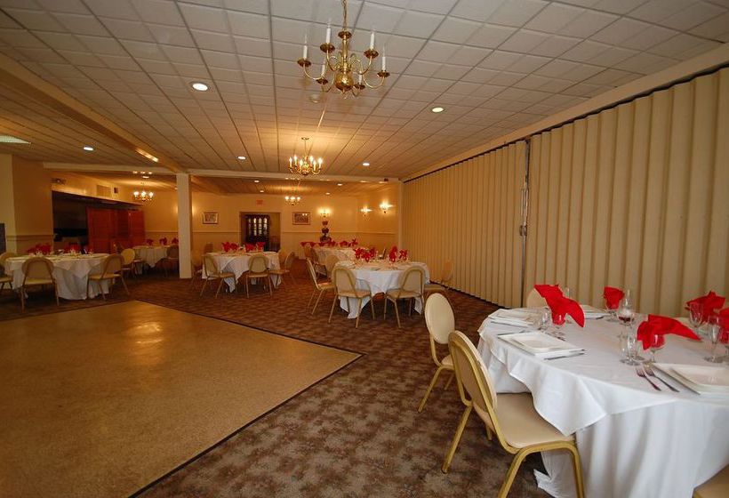 Hotel Econo Lodge  | Lenox | Massachusetts | United States 17