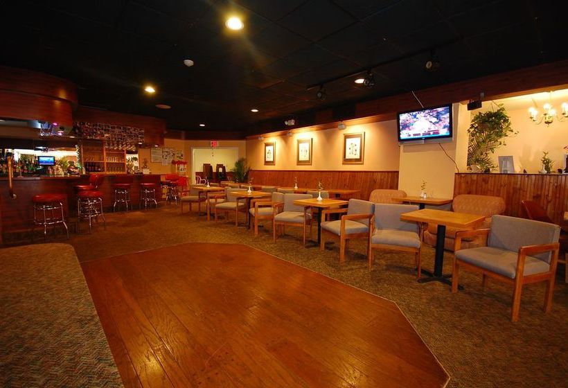 Hotel Econo Lodge  | Lenox | Massachusetts | United States 19