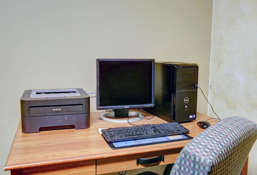 Hotel Quality Inn & Suites Airport  | Austin | Texas | United States 13