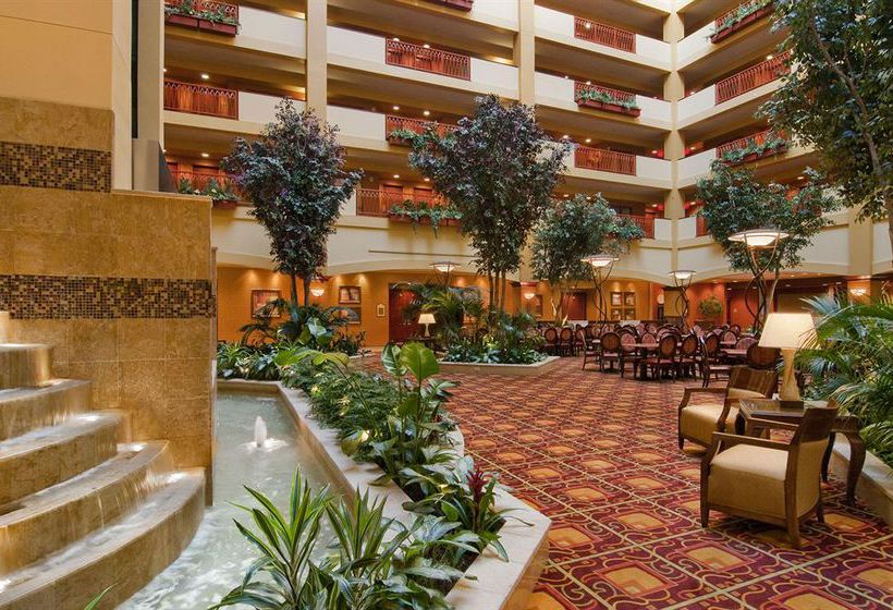 Hotel Embassy Suites Hampton Hampton