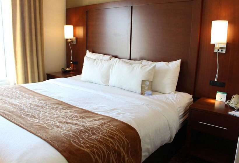 Hotel Comfort Suites Kansas City  | Kansas City | Missouri | United States 15