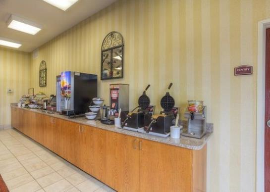 Hotel Comfort Inn & Suites  | Cave City | Kentucky | United States 2
