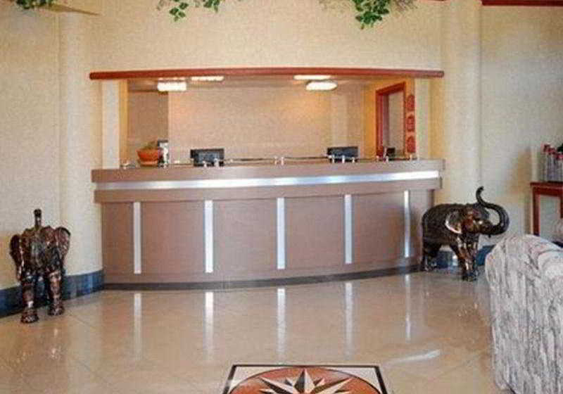 Hotel Comfort Suites Columbia River  | Astoria | Oregon | United States 13