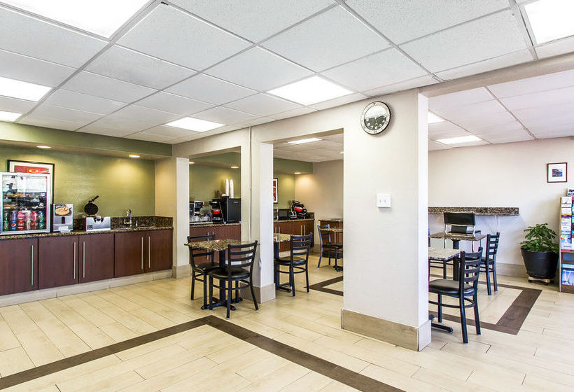 Hotel Econo Lodge Inn & Suites Near Bricktown  | Oklahoma City | Oklahoma | Vereinigte Staaten 1