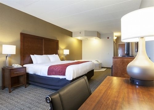 Hotel Comfort Suites Richmond  | Richmond | Kentucky | United States 11
