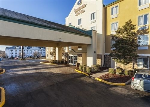 Hotel Comfort Suites Richmond  | Richmond | Kentucky | United States 12