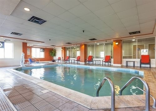 Hotel Comfort Suites Richmond  | Richmond | Kentucky | United States 5