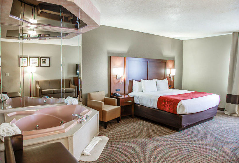 Hotel Comfort Suites Lombard  | Lombard | Illinois | United States 16