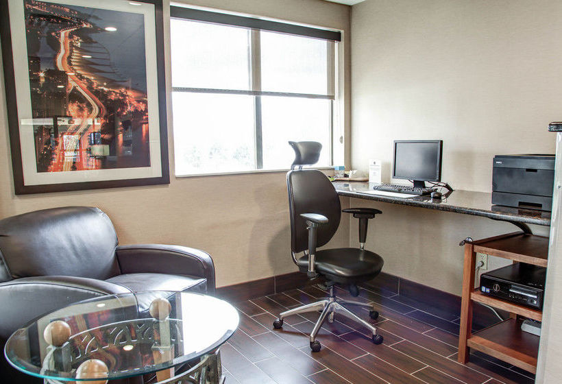 Hotel Comfort Suites Lombard  | Lombard | Illinois | United States 3