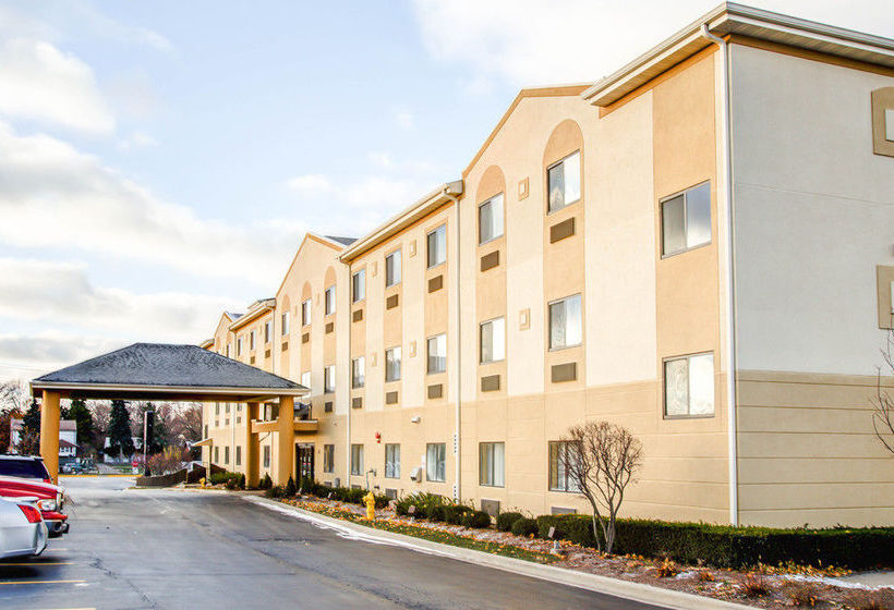 Hotel Comfort Suites Lombard  | Lombard | Illinois | United States 9