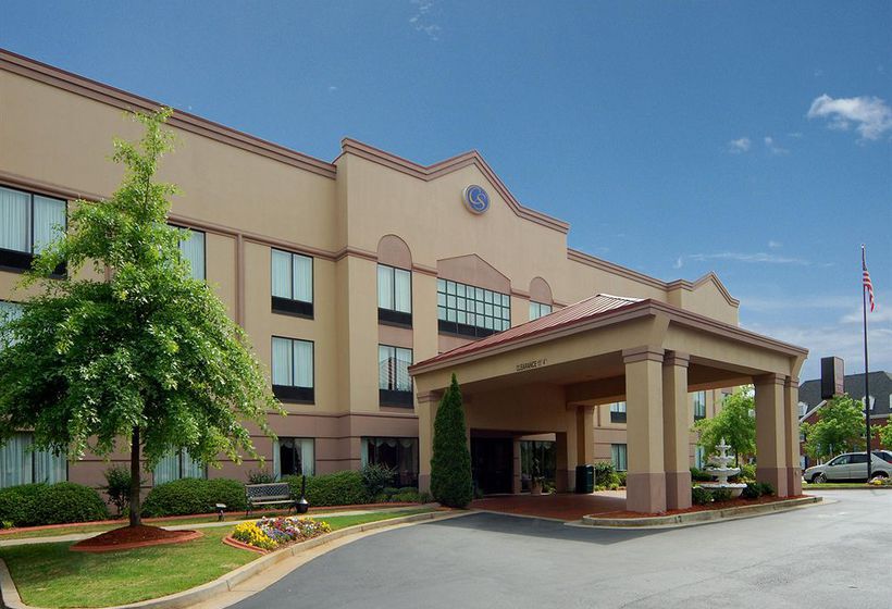 Hotel Comfort Suites Woodstock 