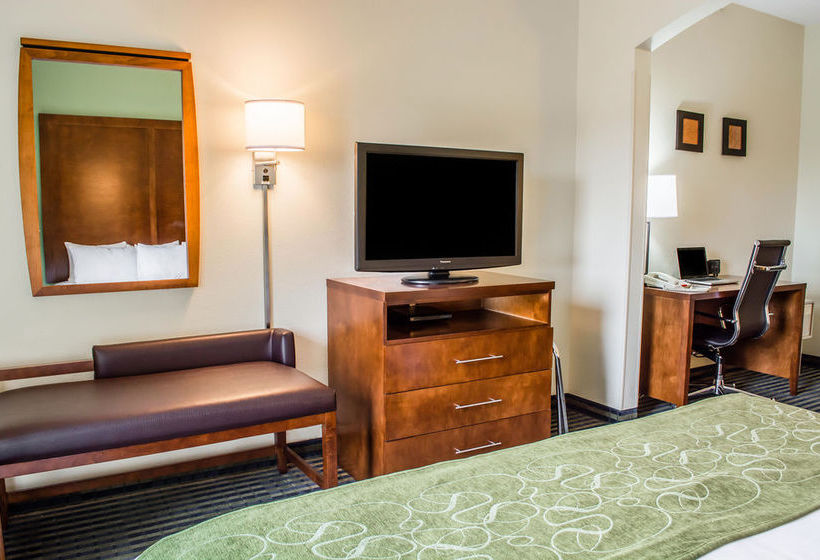 Hotel Comfort Suites Leesburg  | Leesburg | Virginia | United States 19