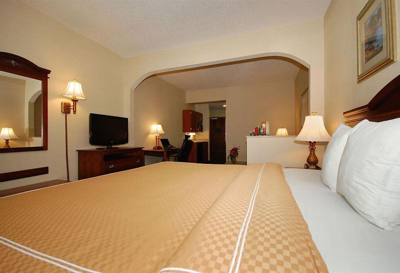 Hotel Comfort Suites Waco  | Waco | Texas | United States 1