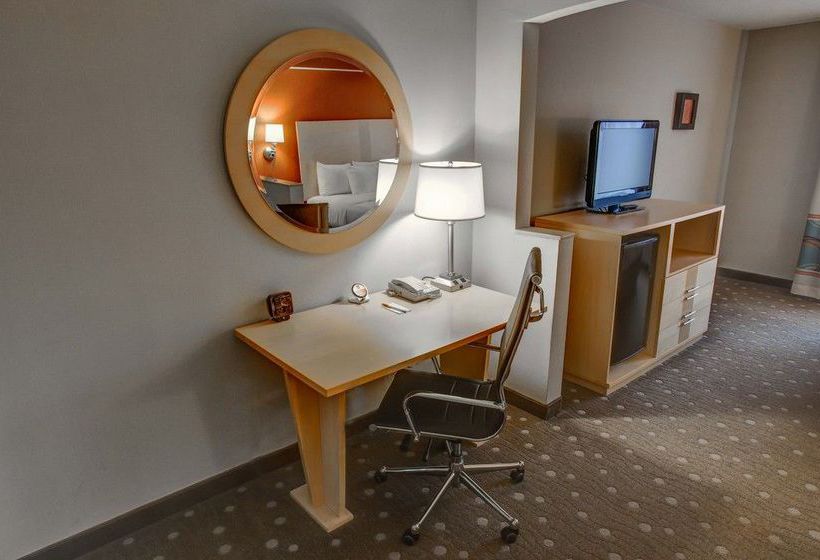 Hotel Comfort Suites Coraopolis  | Coraopolis | Pennsylvania | Vereinigte Staaten 17