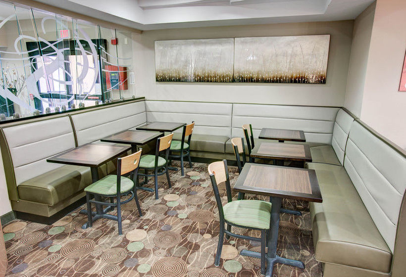 Hotel Comfort Suites Coraopolis  | Coraopolis | Pennsylvania | Vereinigte Staaten 7