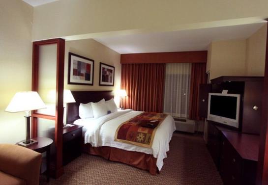 Hotel Fairfield Inn & Suites Somerset  | Somerset | New Jersey | United States 14