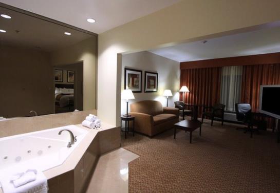 Hotel Fairfield Inn & Suites Somerset  | Somerset | New Jersey | United States 17