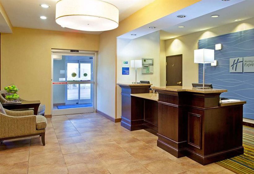 Hotel Holiday Inn Express Charleston South  | Charleston | West Virginia | United States 3