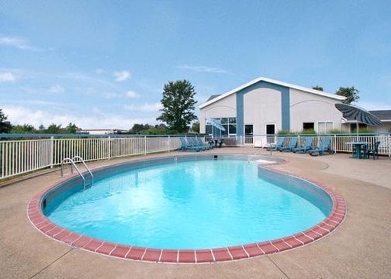 Hotel Econo Lodge Elyria  | Elyria | Ohio | United States 2