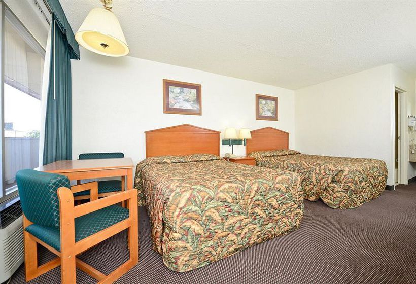 Hotel Econo Lodge North Oklahoma  | Oklahoma City | Oklahoma | United States 7
